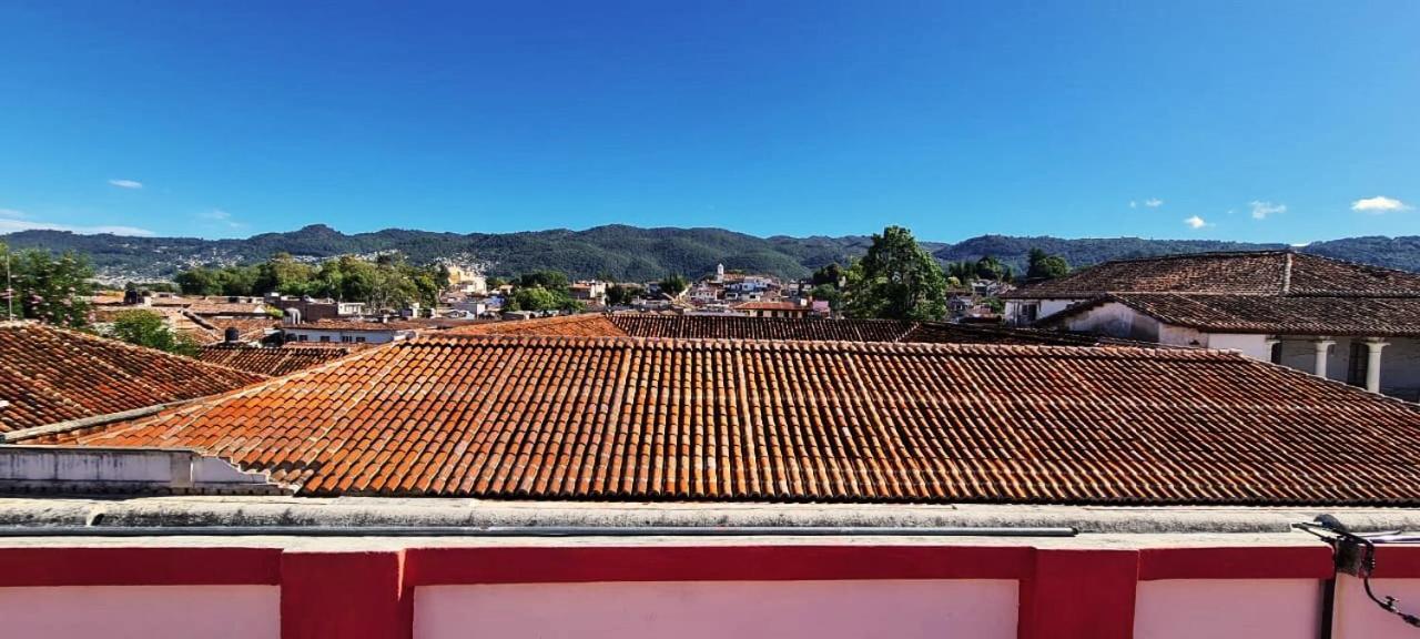 Hotel De Mariacentro San Cristóbal de Las Casas エクステリア 写真